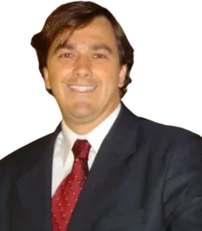 Foto do Prof. Bruno Kelly, sócio da CORRECTA